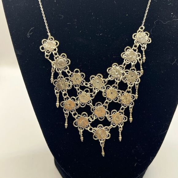 Vintage Filagree tested 925 Silver and Blue Lapis Necklace - Picture 2 of 5